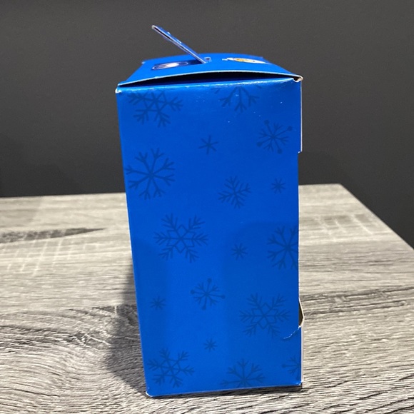 Hallmark | Funko Pop!: Batman (2022) - Tree Ornament - Picture 4 of 12